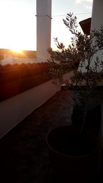 Artemis Sunrise Apartment ภายนอก รูปภาพ