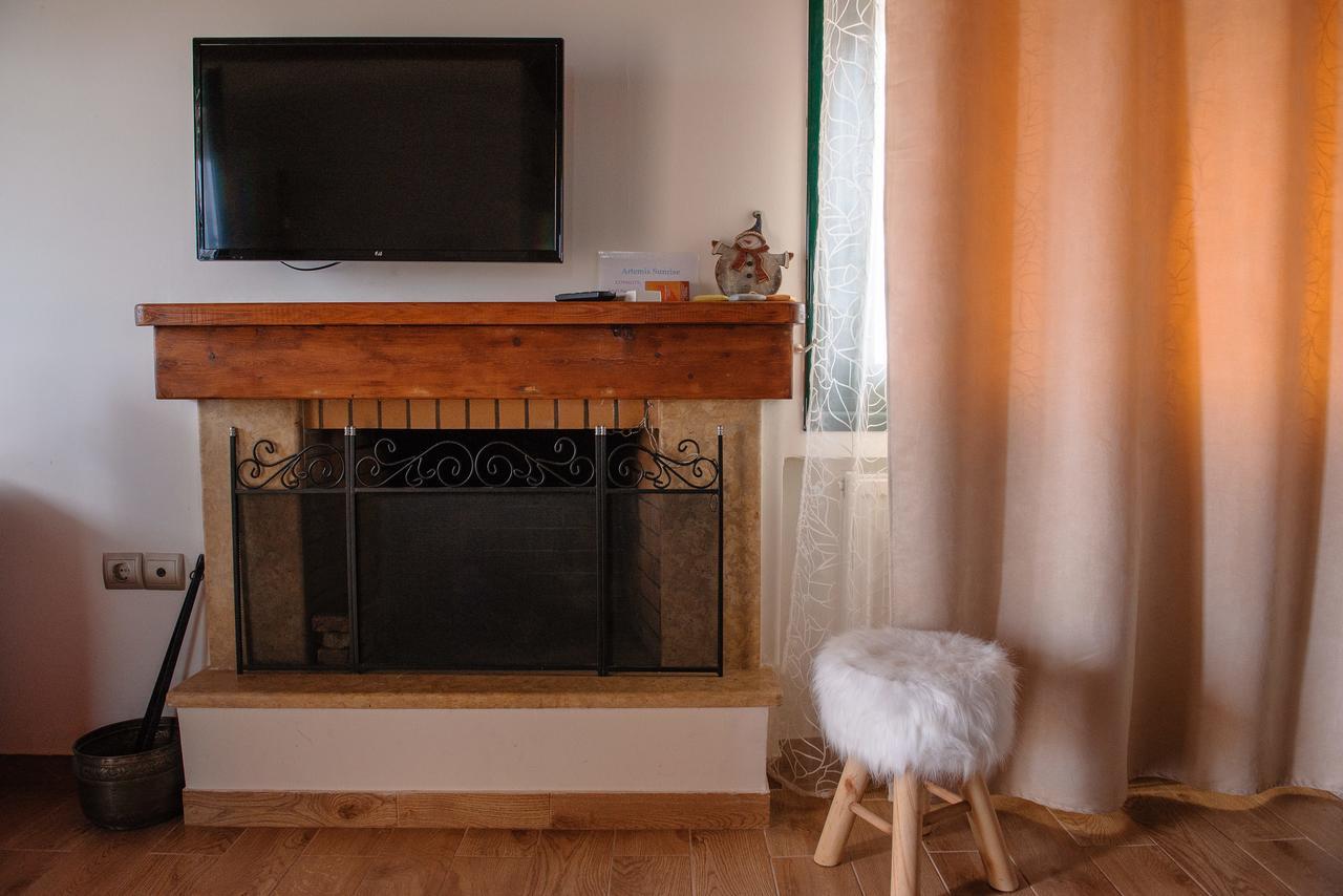Artemis Sunrise Apartment ภายนอก รูปภาพ
