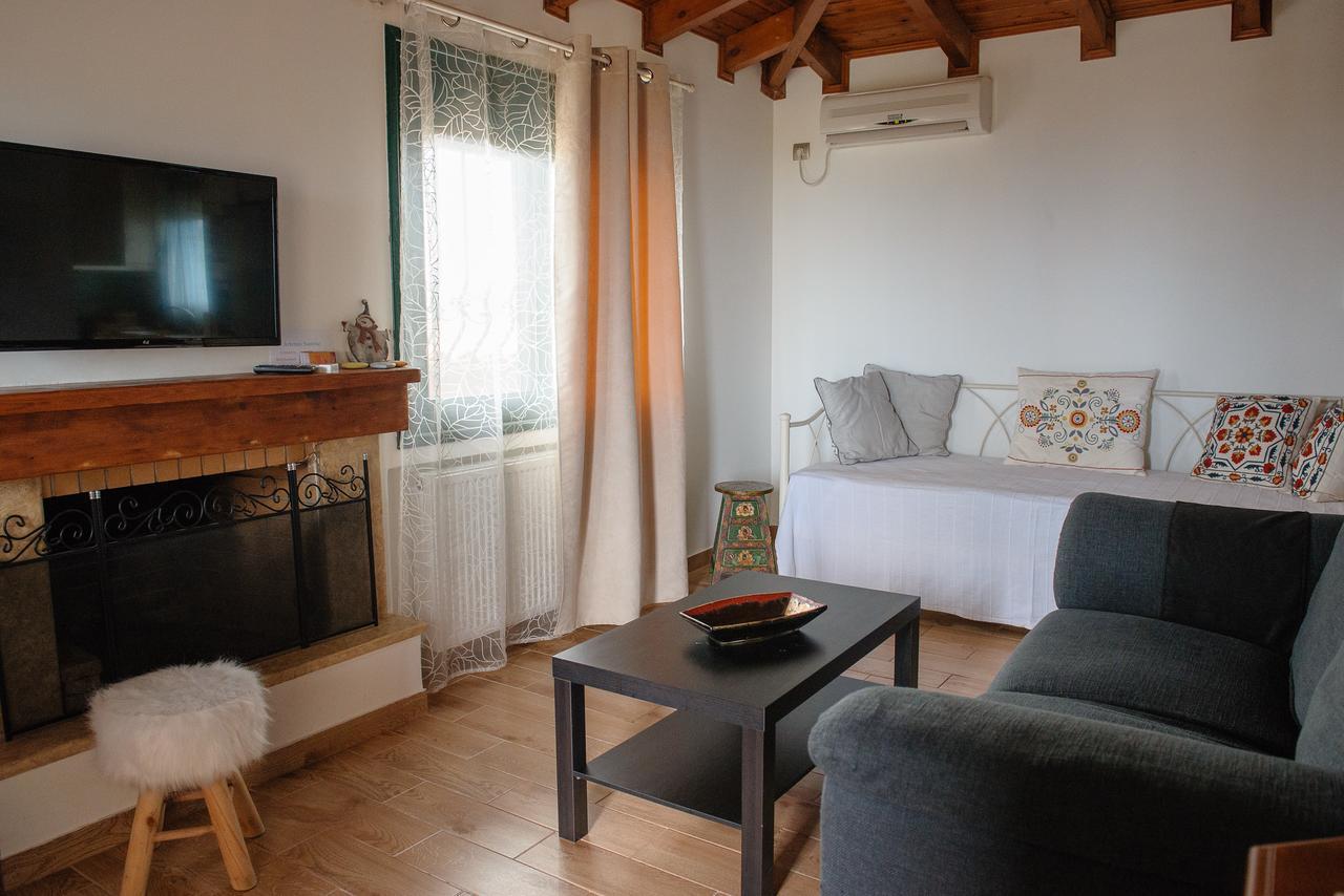 Artemis Sunrise Apartment ภายนอก รูปภาพ